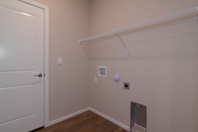Building Photo - *Coming Soon - July* Newer 4 Bed 2 Bath DR Horton Home in Indian Trail