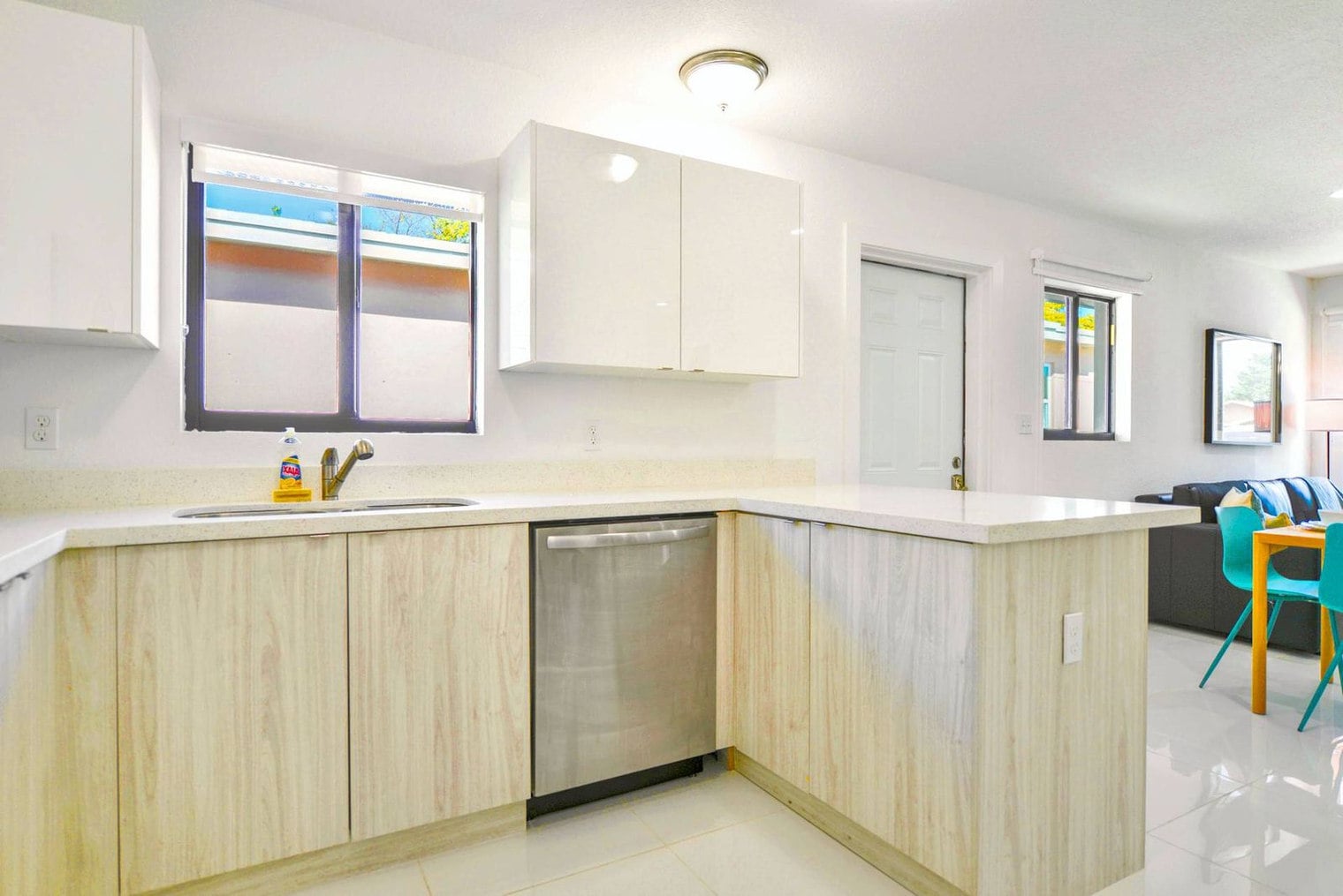 Building Photo - 2110 NW 66th St