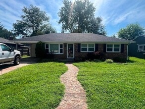 Building Photo - 3 Bedroom Home on Lewis Lane