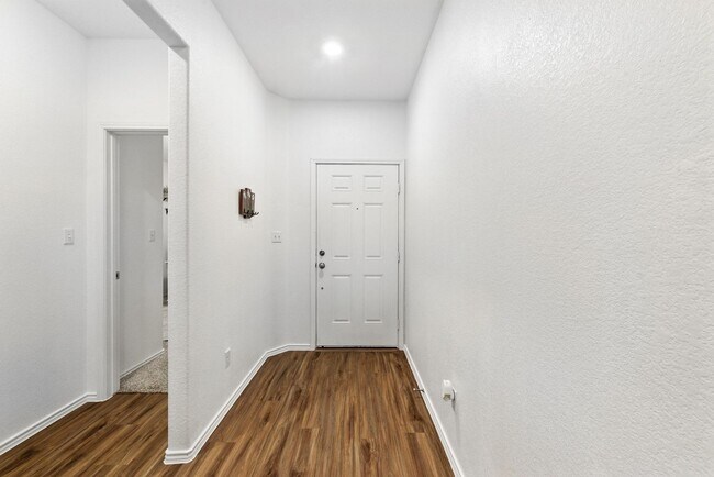 Building Photo - 3/BR 2/BA Home with Modern Touches and Cozy Outdoor Living!