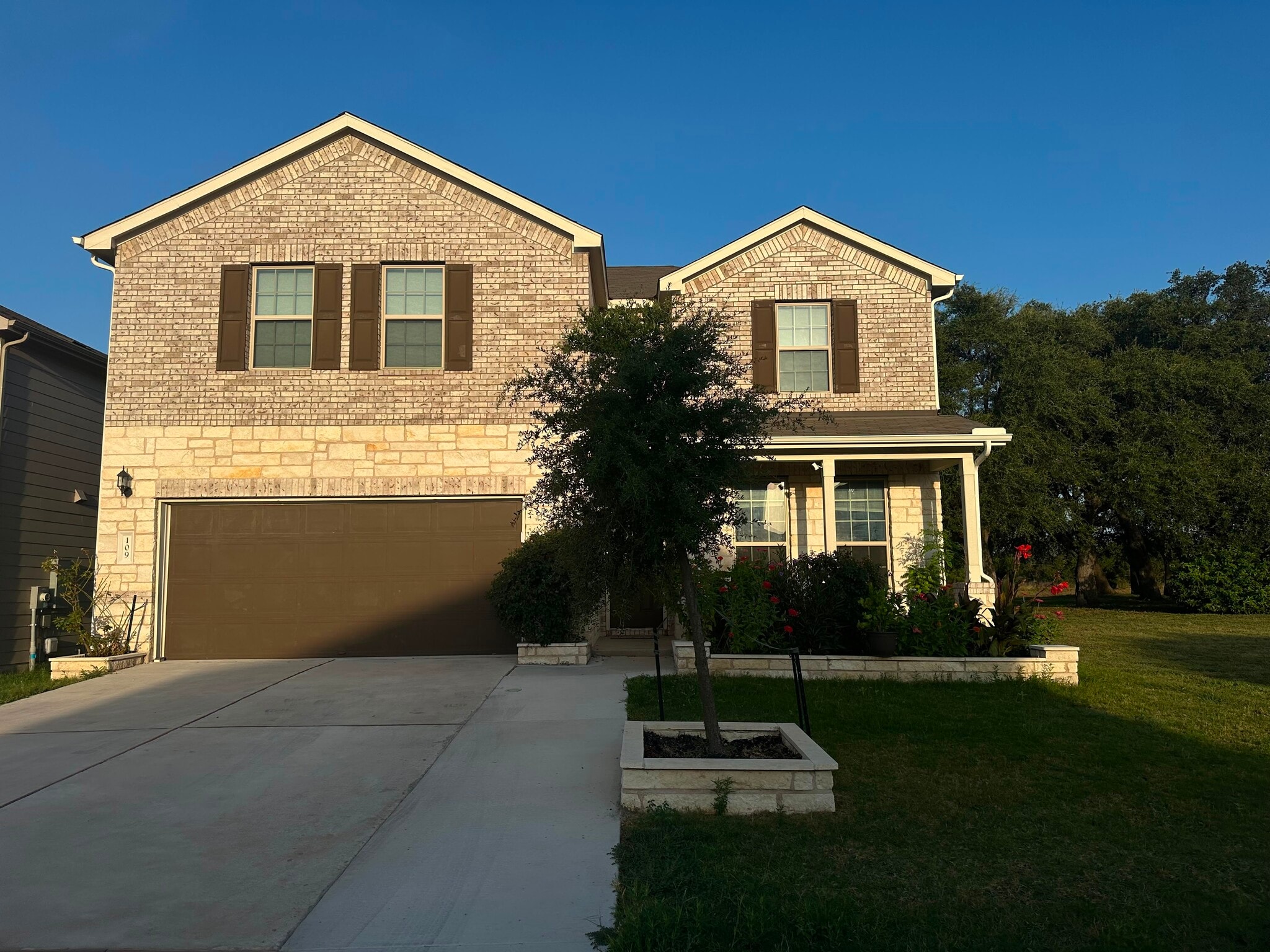 Building Photo - 109 Prairie Falcon Way