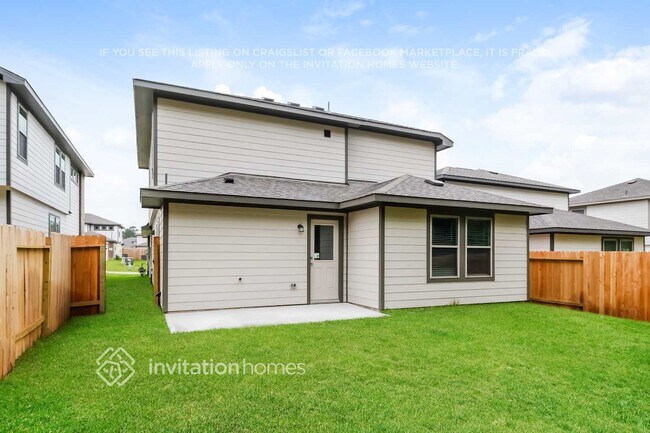 Building Photo - 24915 Aconite Ln