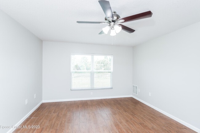 Building Photo - 3051 Fitzpatrick Ave