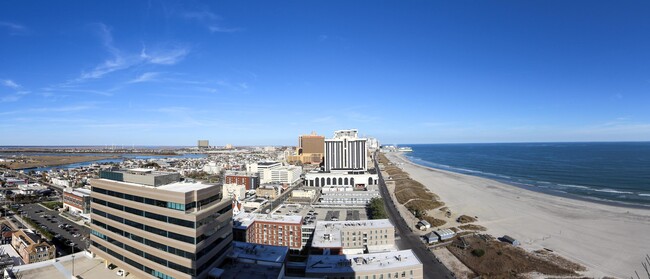 Building Photo - 3851 Boardwalk