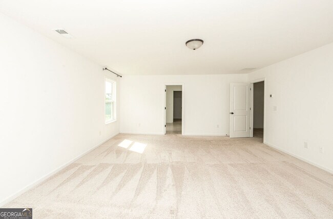 Building Photo - 5575 Coltman Dr