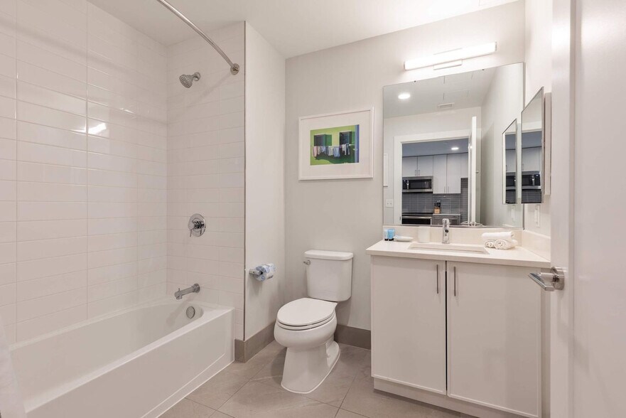 Building Photo - 1 Chestnut St