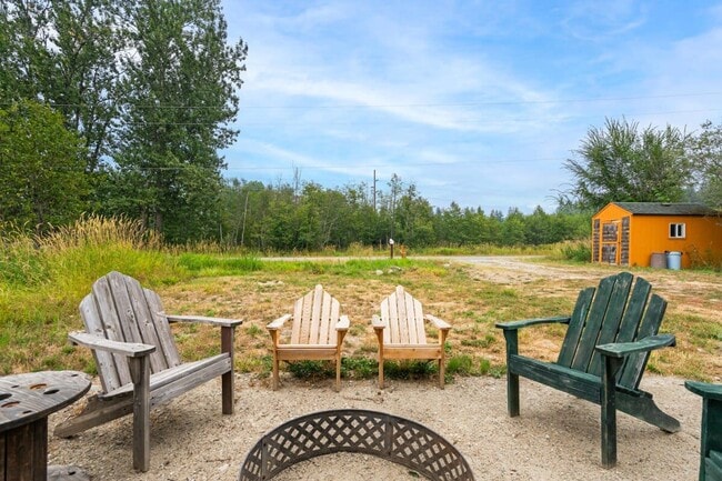 Building Photo - 68 Upland Dr