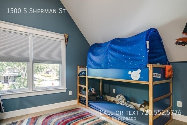 Building Photo - 1500 S Sherman St