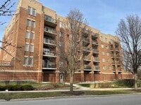 Building Photo - 655 Perrie Dr