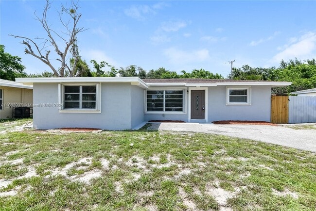 Primary Photo - 111 NW 21 St