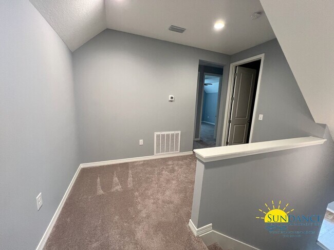 Building Photo - 162 Creve Core Dr