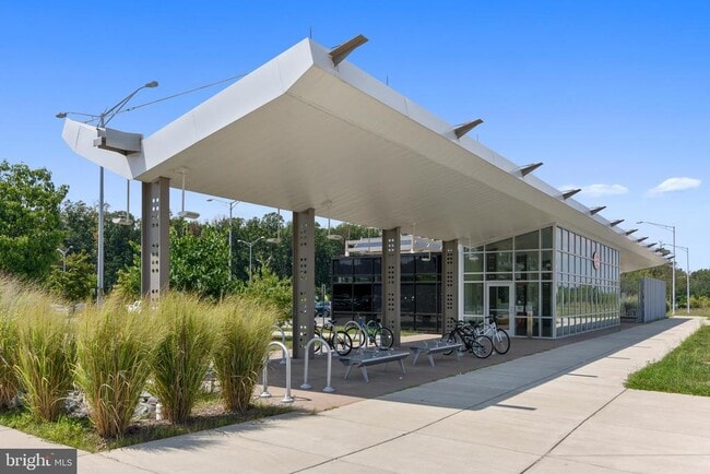 Building Photo - 11801 Rockaway Ln