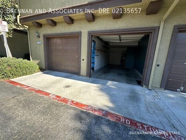 Building Photo - 1165 Latigo Cove