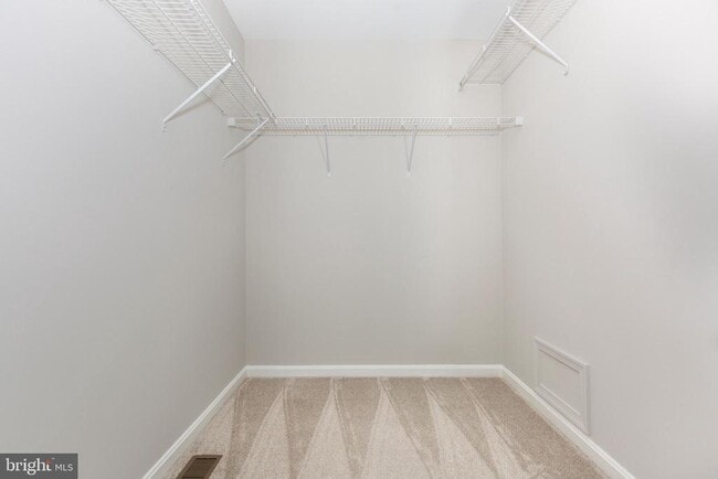 Building Photo - 6515 Dundee Dr