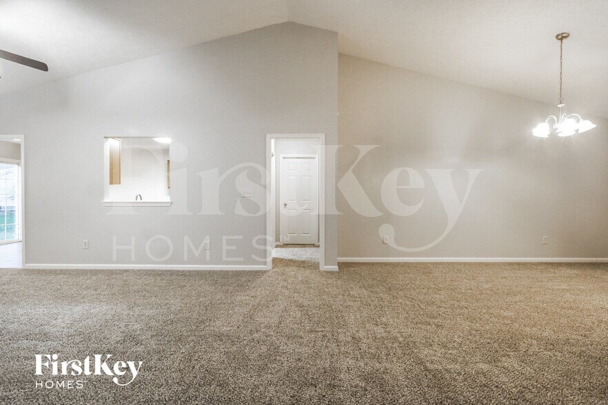 Building Photo - 2304 Burgundy Way