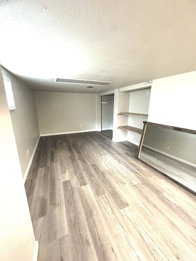 Building Photo - Gorgeous Kalispell home with Historical Charm