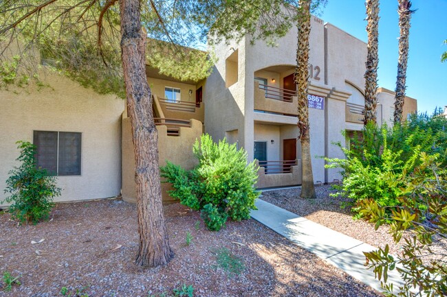 Primary Photo - SUNSET BAY CONDO Two bed/ Two bath condo l...