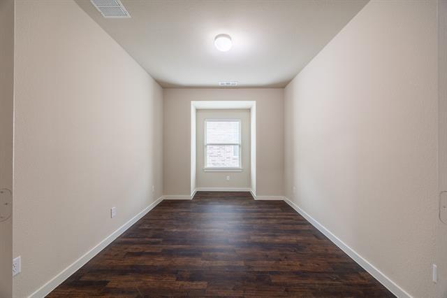 Building Photo - 1560 Kleberg Dr