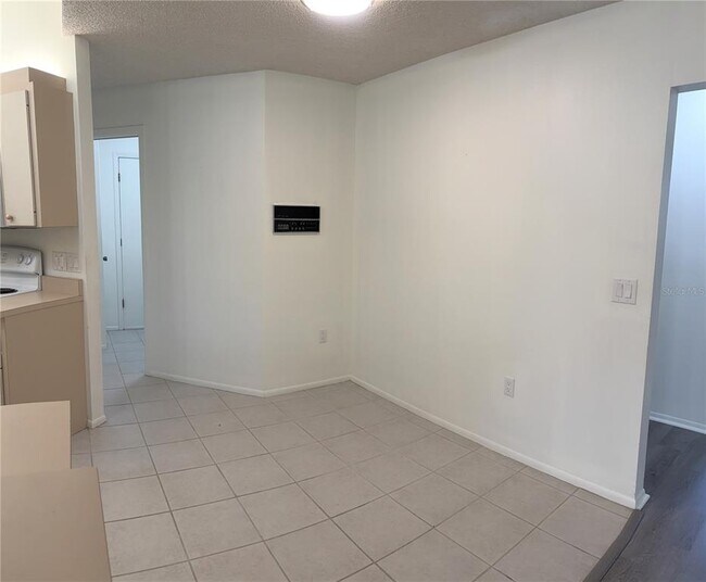 Building Photo - 1280 Covey Ct