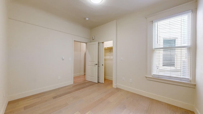 Building Photo - 644A Natoma St