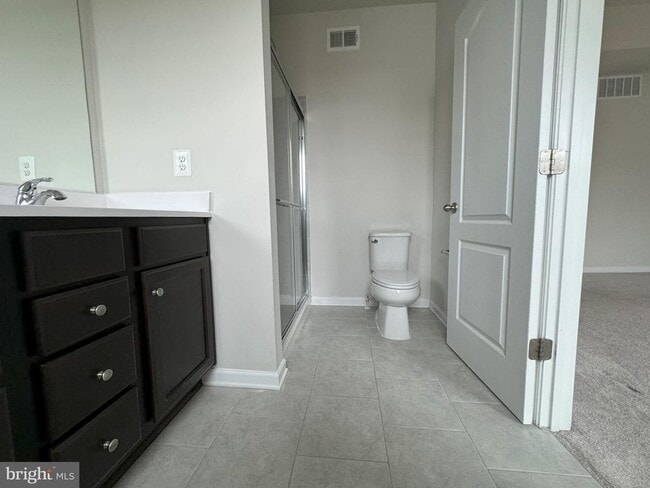 Building Photo - 9067 Fox Stream Way