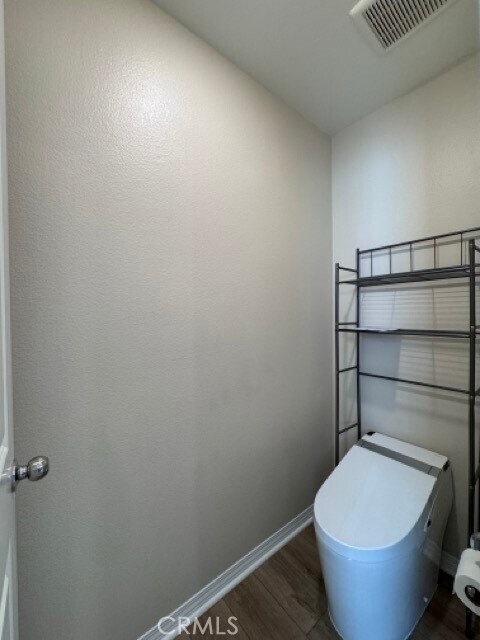 Building Photo - 1760 Chute Dr