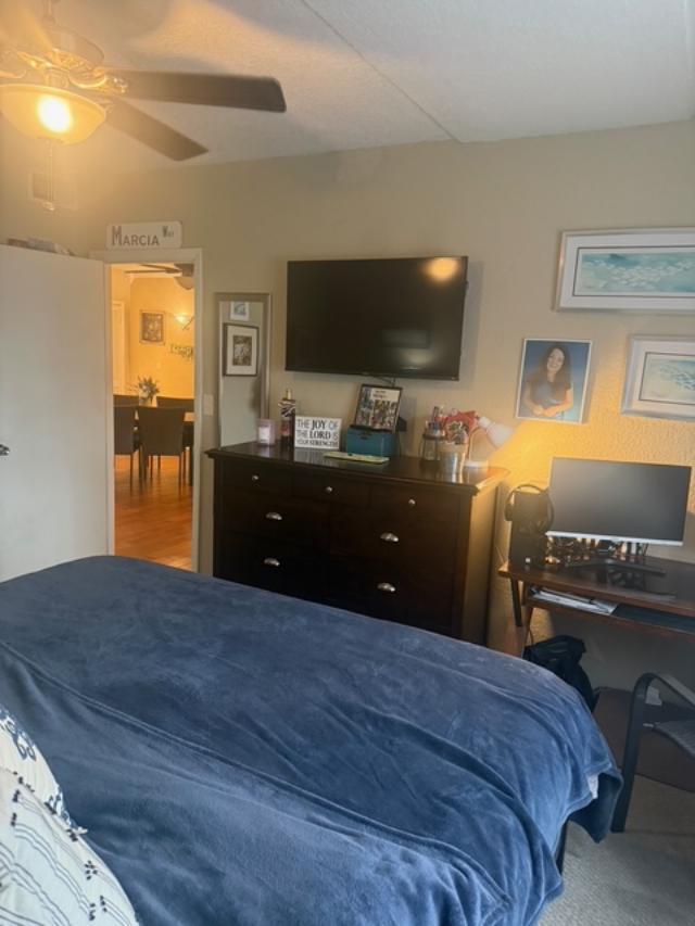 Building Photo - 1400 NE 57th Ct