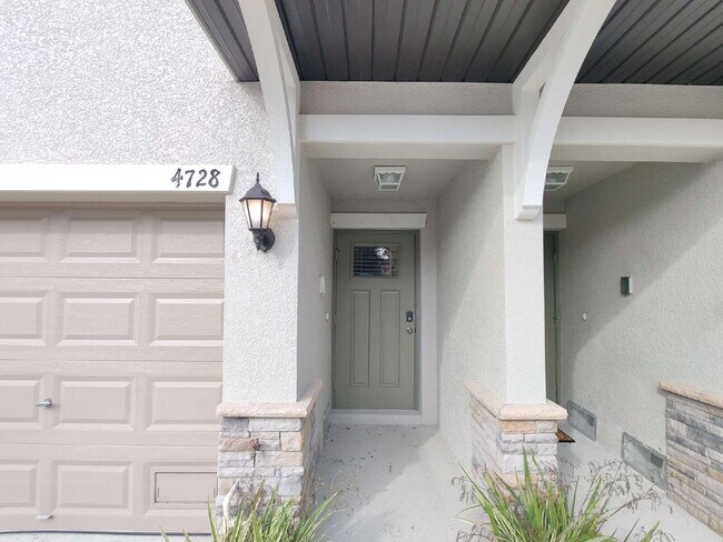 Building Photo - 4728 Pickering Harbor Pl