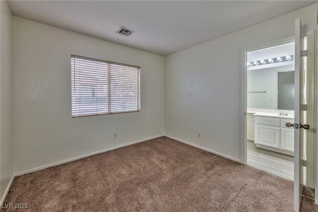 Building Photo - 1025 Wild Fern Ct