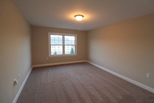 Building Photo - 500 Callaway Circle