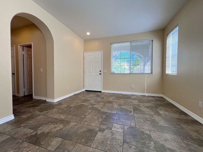 Building Photo - 6079 Paseo Pradera