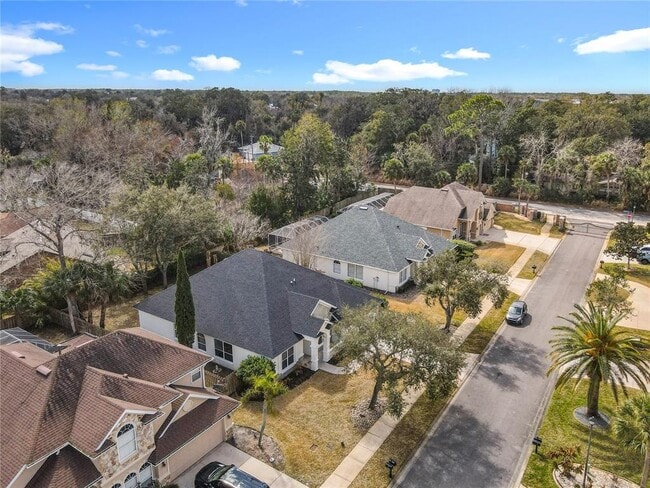 Building Photo - 6 Lionshead Dr