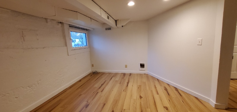 Building Photo - 4703 Fremont Ave N