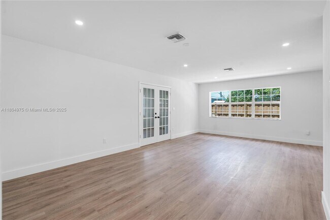 Building Photo - 9730 SW 161st St