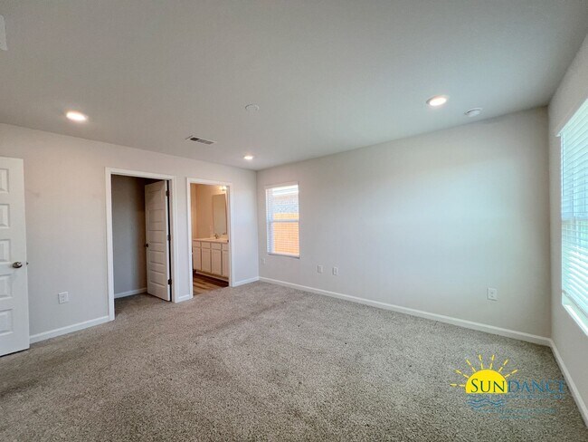 Building Photo - 4621 Naval Ct