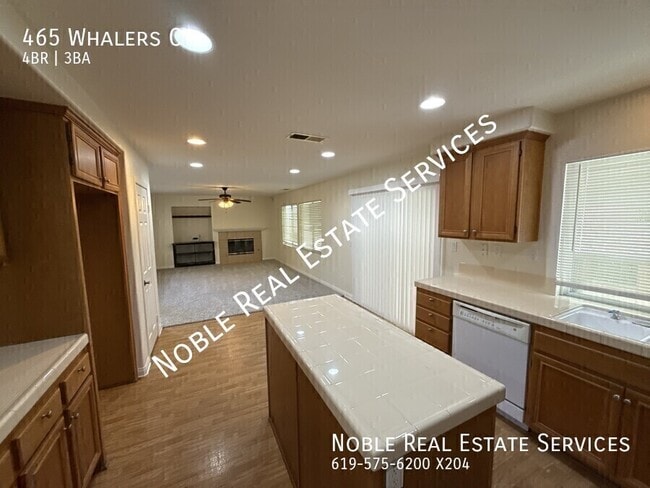 Building Photo - 465 Whalers Ct