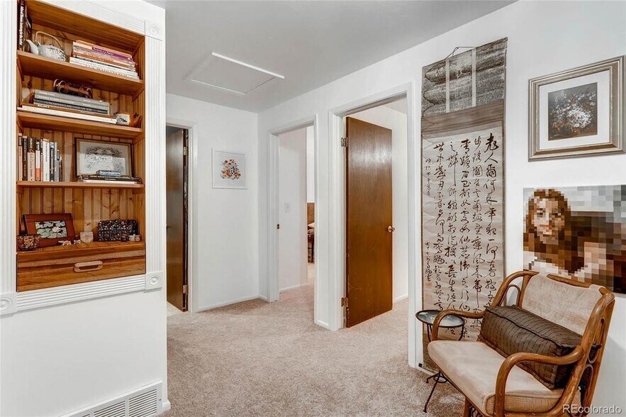 Building Photo - 5060 E Hinsdale Pl