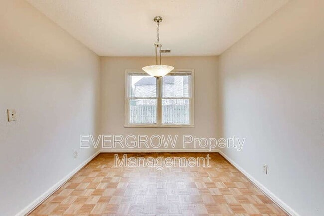 Building Photo - 11309 Lynchburg Way