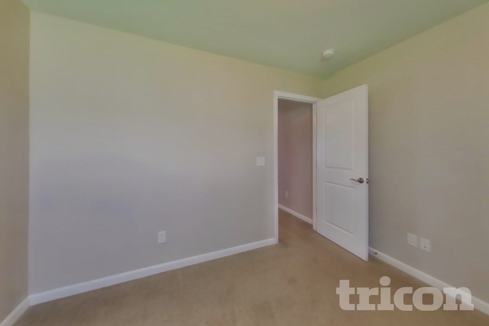 Building Photo - 1035 Lonergan Cir