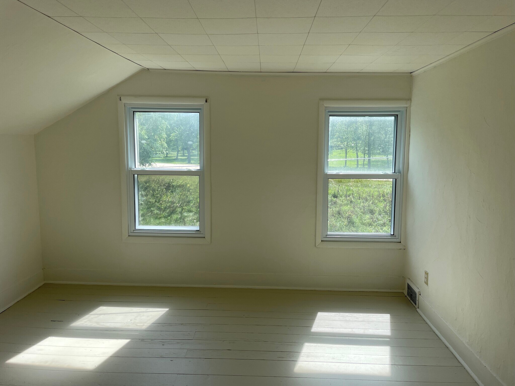 Building Photo - W7772 US-12
