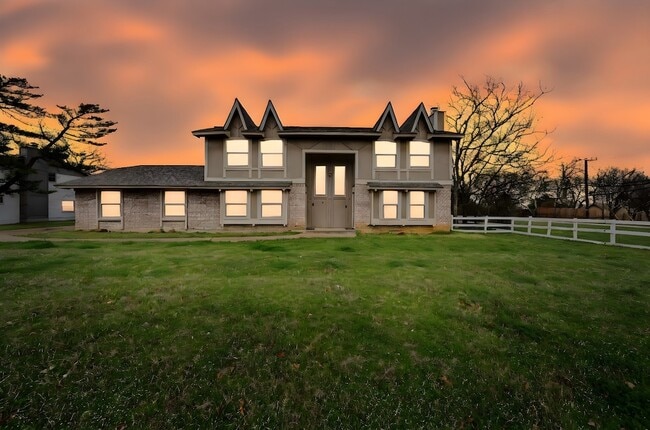 Building Photo - 6925 Calender Rd