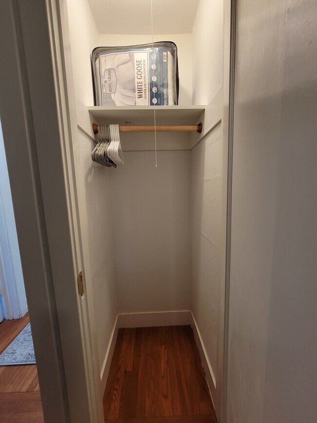 Building Photo - 3540 M St