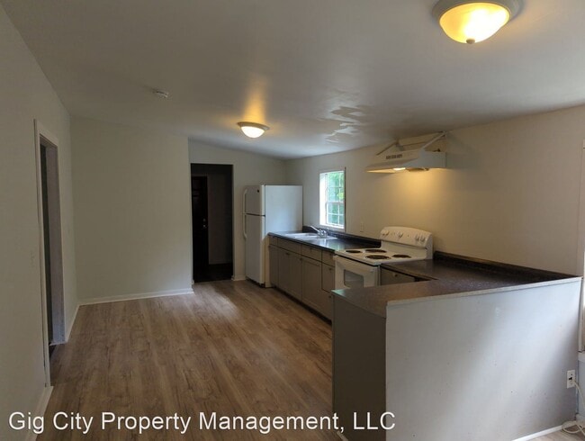 Building Photo - 4 br, 2 bath House - 130 Wendy Leigh Cir -...