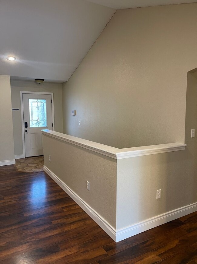 Building Photo - AVAILABLE!!!