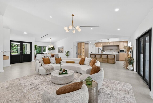 Building Photo - 7865 SW 183rd Terrace