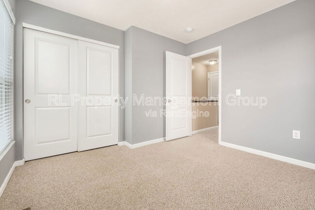 Building Photo - 4820 Annual Dr