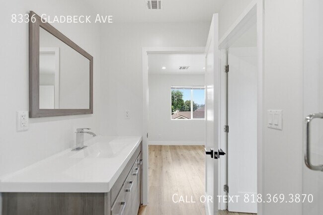 Building Photo - 8336 Gladbeck Ave