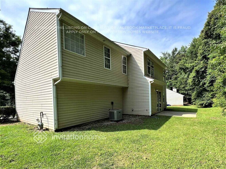 Building Photo - 8157 N Sterling Lakes Dr