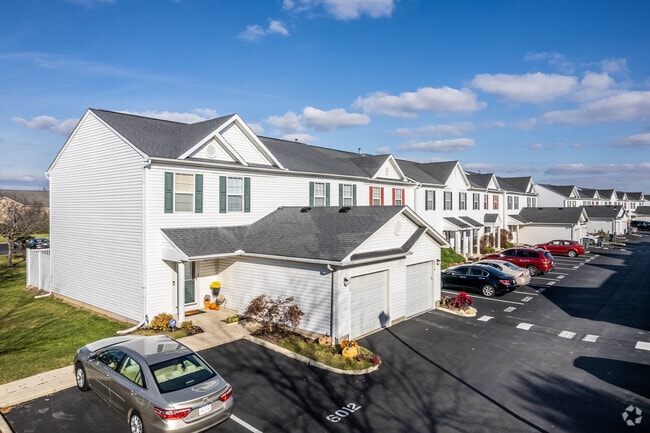 Primary Photo - Brice Green Condominium