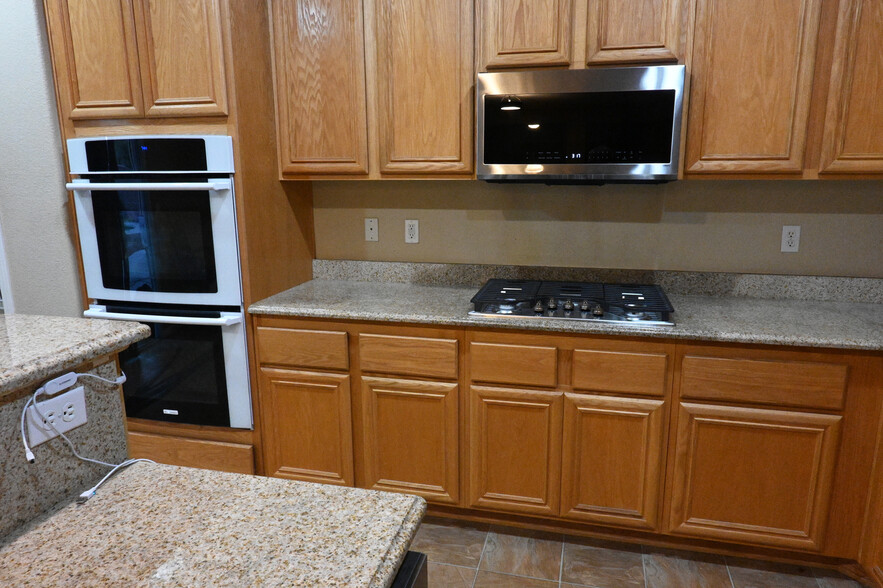Building Photo - 3204 Villa Pisani Ct